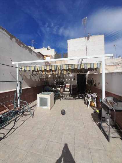 10 calle arriaza, Almería 04003, 3 Bedrooms Bedrooms, ,1 BathroomBathrooms,Chalet,En Venta,calle arriaza,1183