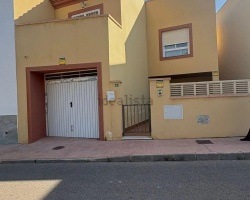 Dúplex en venta en Calle Antequera, Almería, 4 Habitaciones Habitaciones, 0 ,3 BathroomsBathrooms,Duplex,En Venta,Dúplex en venta en Calle Antequera,0,1014 Dúplex en venta en Calle Antequera, Almería, 4 Habitaciones Habitaciones, 0 ,3 BathroomsBathrooms,Duplex,En Venta,Dúplex en venta en Calle Antequera,0,1014