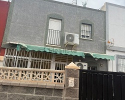 Chalet adosado en venta en Calle Delfín, Almería, 3 Habitaciones Habitaciones, 0 ,1 BañoBaño,Chalet,En Venta,Chalet adosado en venta en Calle Delfín,0,1027 Chalet adosado en venta en Calle Delfín, Almería, 3 Habitaciones Habitaciones, 0 ,1 BañoBaño,Chalet,En Venta,Chalet adosado en venta en Calle Delfín,0,1027