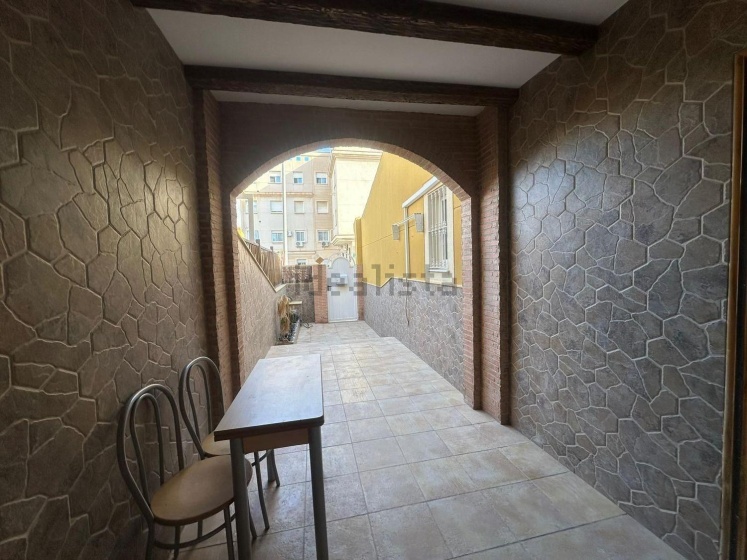Chalet adosado en venta en Calle Río Ebro, Almería, 3 Habitaciones Habitaciones, 0 ,2 BañoBaño,Chalet,En Venta,Chalet adosado en venta en Calle Río Ebro,0,1028