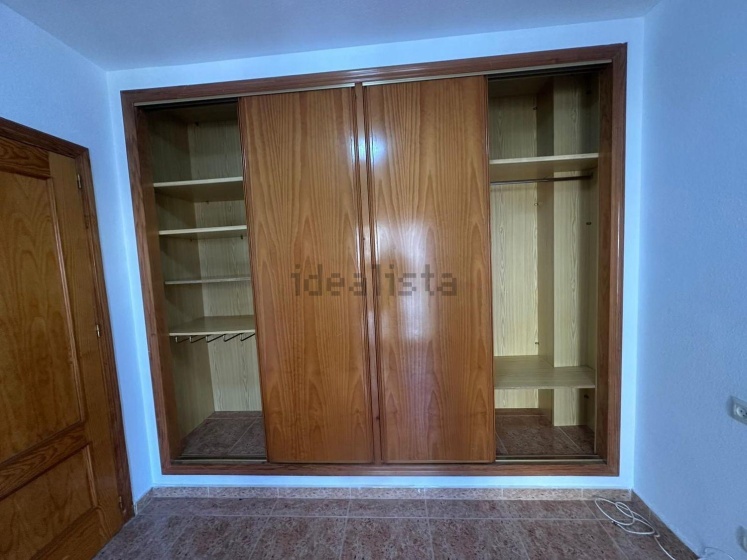 Chalet adosado en venta en Calle Río Ebro, Almería, 3 Habitaciones Habitaciones, 0 ,2 BañoBaño,Chalet,En Venta,Chalet adosado en venta en Calle Río Ebro,0,1028