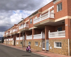 Chalet pareado en venta en Calle Galio, Almería, 4 Habitaciones Habitaciones, 0 ,2 BañoBaño,Chalet,En Venta,Chalet pareado en venta en Calle Galio,0,1033