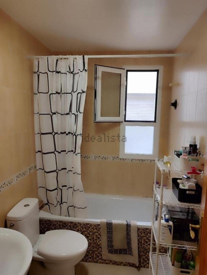 Piso en venta en Calle San Ildefonso, Almería, 2 Habitaciones Habitaciones, 0 ,1 BañoBaño,Piso,En Venta,Piso en venta en Calle San Ildefonso,0,1037