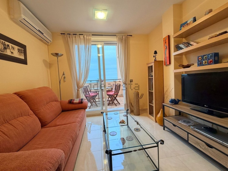 Piso en venta en Calle las Encinas, Almería, 1 Dormitorio Habitaciones, 0 ,1 BañoBaño,Piso,En Venta,Piso en venta en Calle las Encinas,0,1057