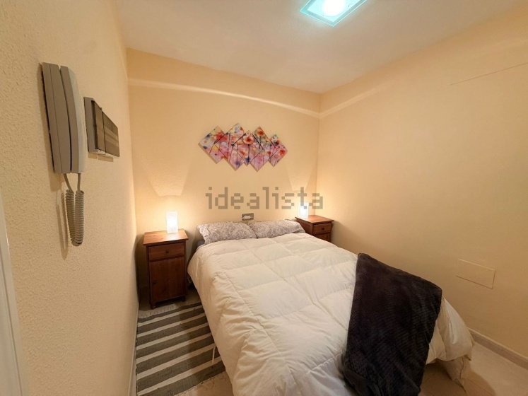 Piso en venta en Calle las Encinas, Almería, 1 Dormitorio Habitaciones, 0 ,1 BañoBaño,Piso,En Venta,Piso en venta en Calle las Encinas,0,1057