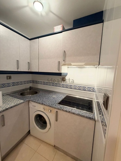 Piso en venta en Calle las Encinas, Almería, 1 Dormitorio Habitaciones, 0 ,1 BañoBaño,Piso,En Venta,Piso en venta en Calle las Encinas,0,1057