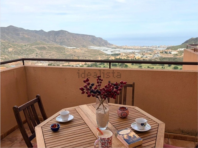 Piso en venta en Calle las Encinas, Almería, 1 Dormitorio Habitaciones, 0 ,1 BañoBaño,Piso,En Venta,Piso en venta en Calle las Encinas,0,1057