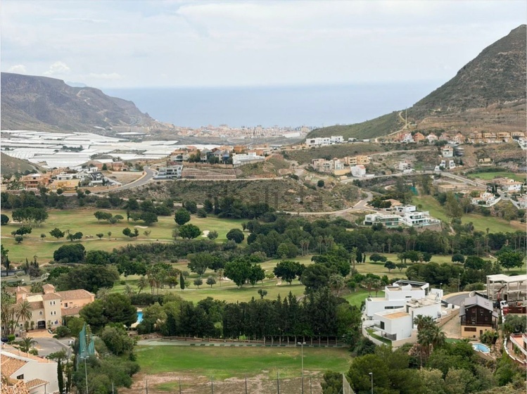 Piso en venta en Calle las Encinas, Almería, 1 Dormitorio Habitaciones, 0 ,1 BañoBaño,Piso,En Venta,Piso en venta en Calle las Encinas,0,1057
