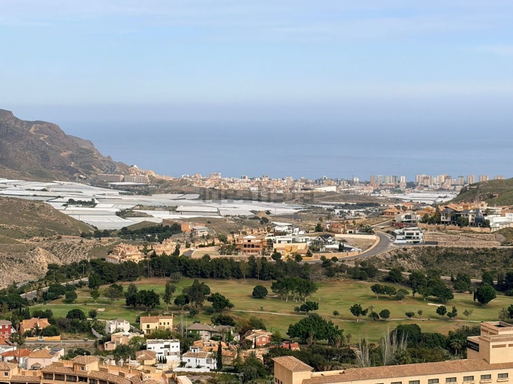 Piso en venta en Calle las Encinas, Almería, 1 Dormitorio Habitaciones, 0 ,1 BañoBaño,Piso,En Venta,Piso en venta en Calle las Encinas,0,1057
