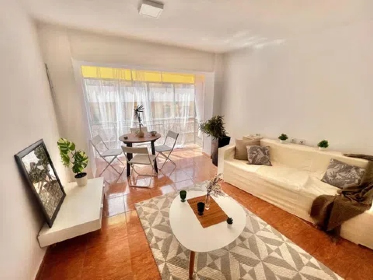 Almería, 0 , 3 Habitaciones Habitaciones,1 BañoBaño,Piso,En Venta,0,1065 Almería, 0 , 3 Habitaciones Habitaciones,1 BañoBaño,Piso,En Venta,0,1065