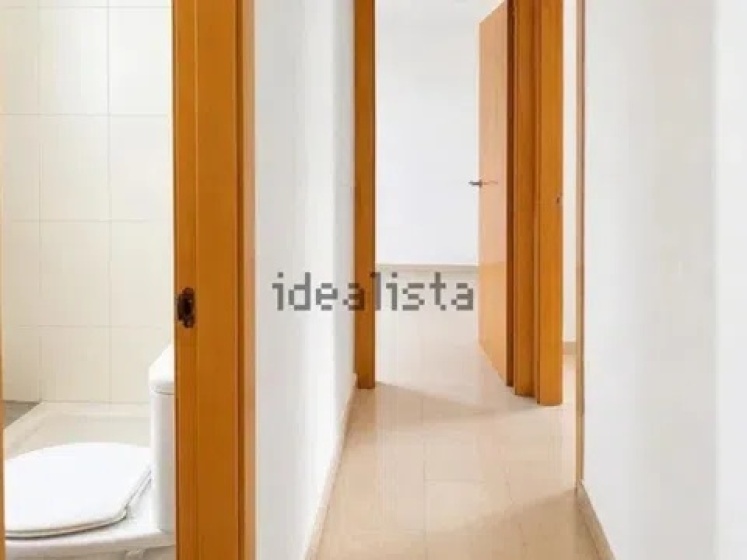 Almería, 0 , 2 Habitaciones Habitaciones,1 BañoBaño,Piso,En Venta,2,1080